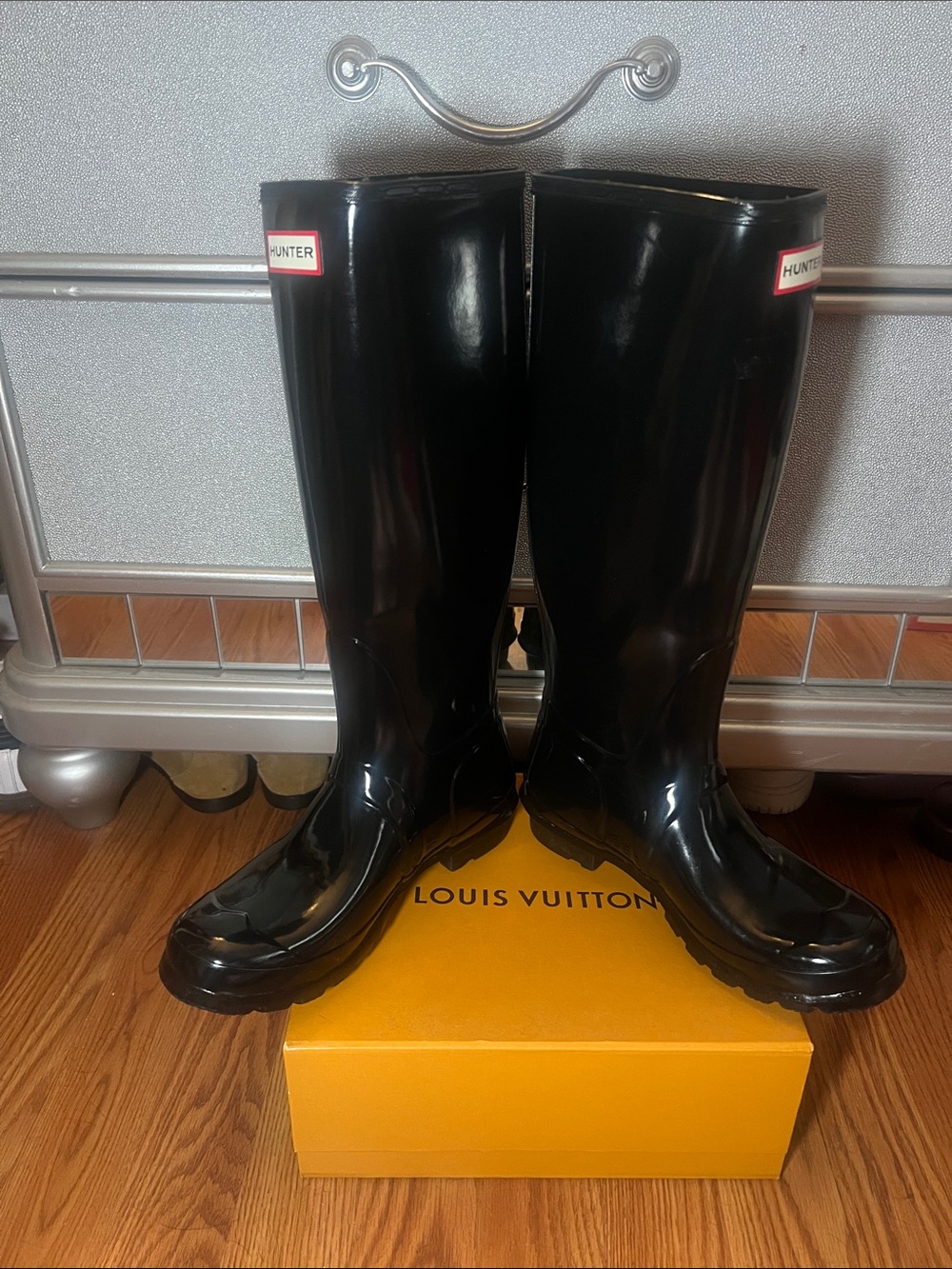 Hunter Original Tall Black Gloss Rain Boots, sz 7 - Picture 5 of 8